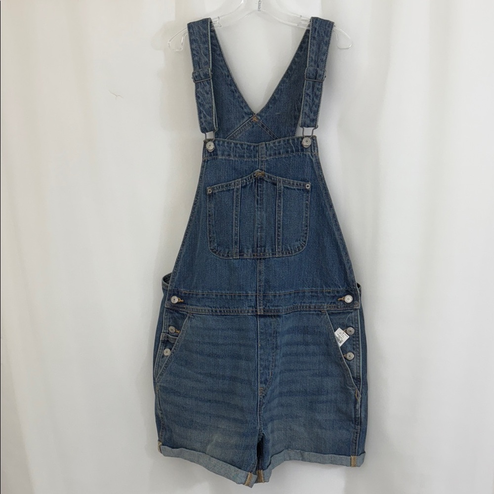 Women's NWT Old Navy Blue Denim Overalls Shorts Size 10